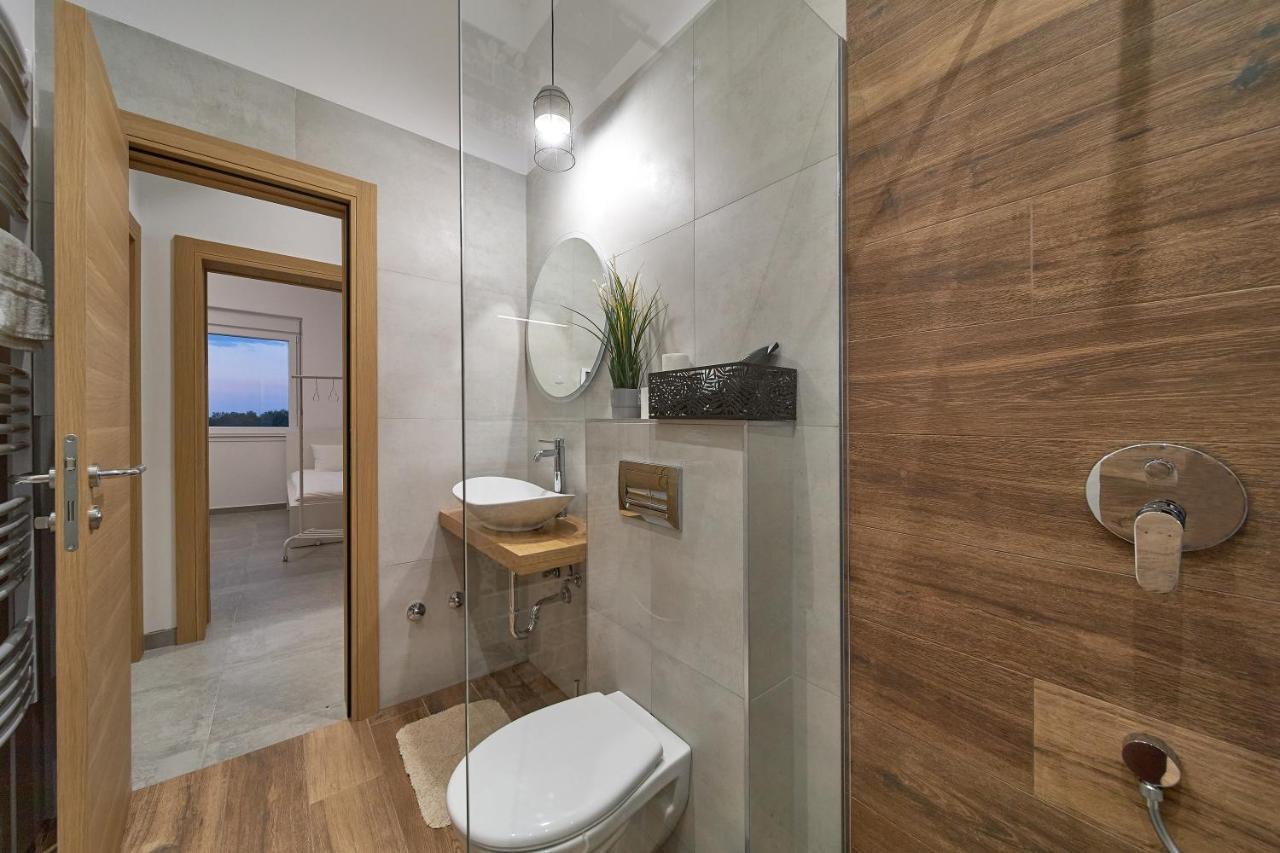 Riverside Pool Villa-Sremski Karlovci Ngoại thất bức ảnh
