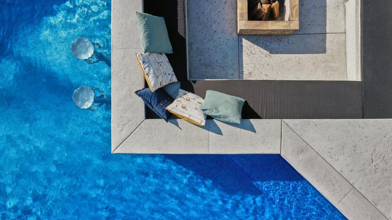 Riverside Pool Villa-Sremski Karlovci Ngoại thất bức ảnh